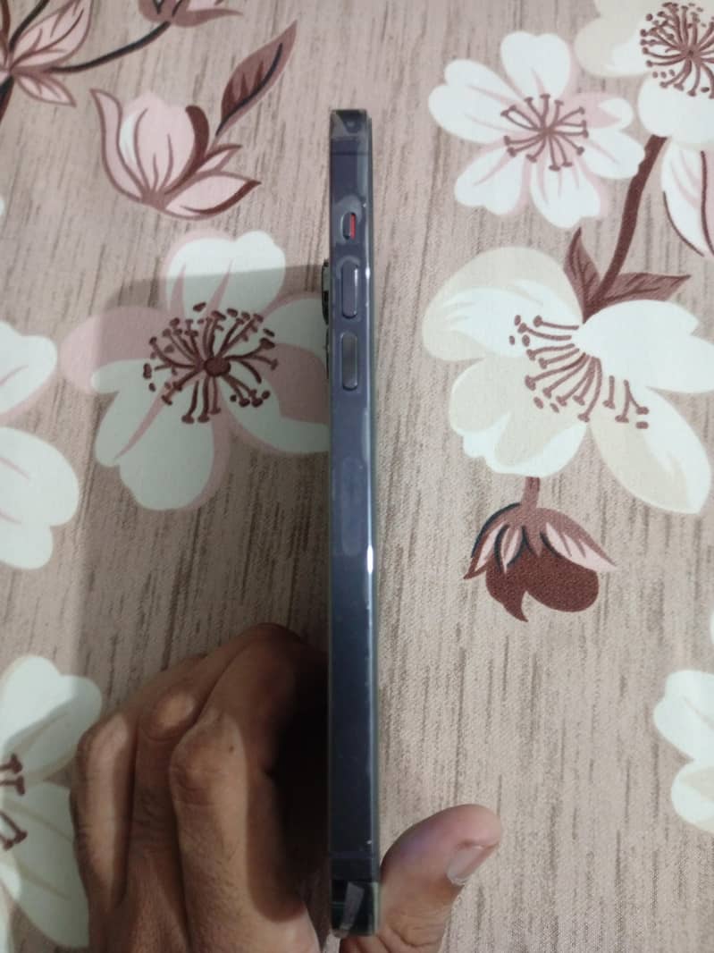 Apple iPhone 14 Pro Max JV 7