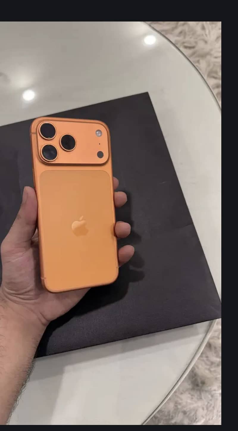 Apple iPhone 17 Pro Max 1
