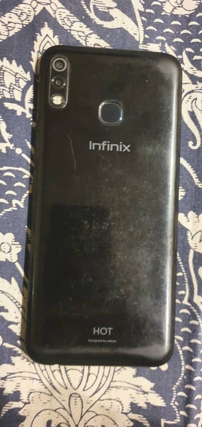 Infinix Hot 8 Lite