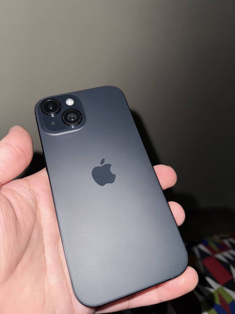 Apple iPhone 15 1