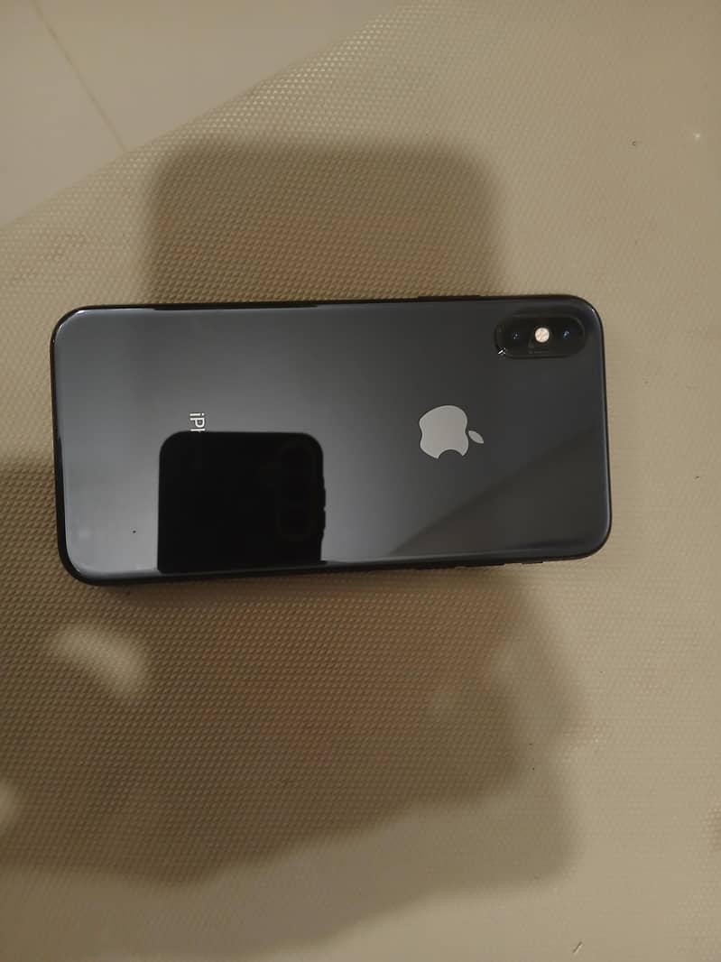 Apple iPhone X 1