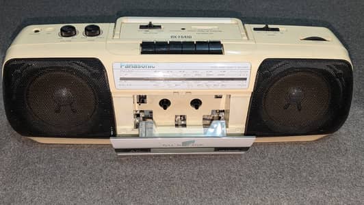 Panasonic RX-FS410 Cassette player and Radio