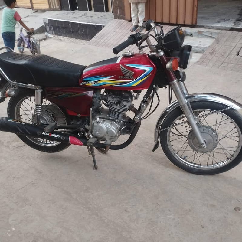 hondaCG125 0