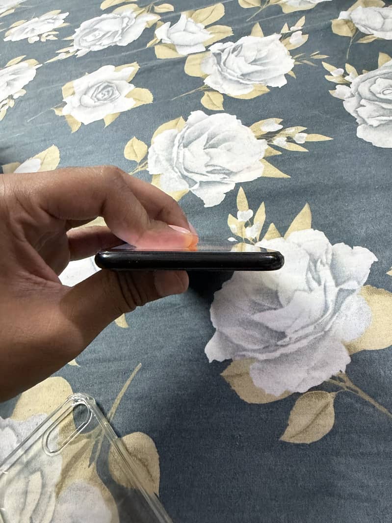 Apple iPhone 7 Plus 4