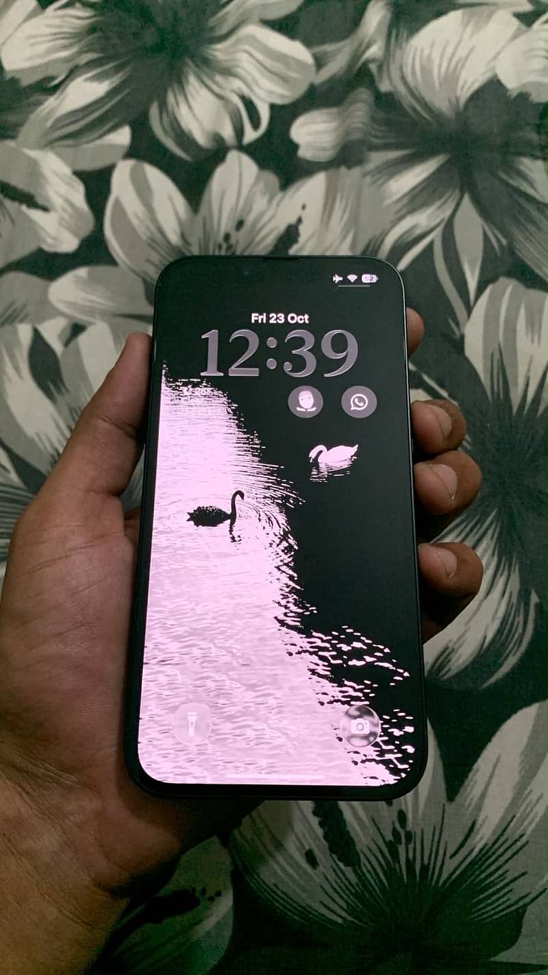 Apple iPhone 14 3