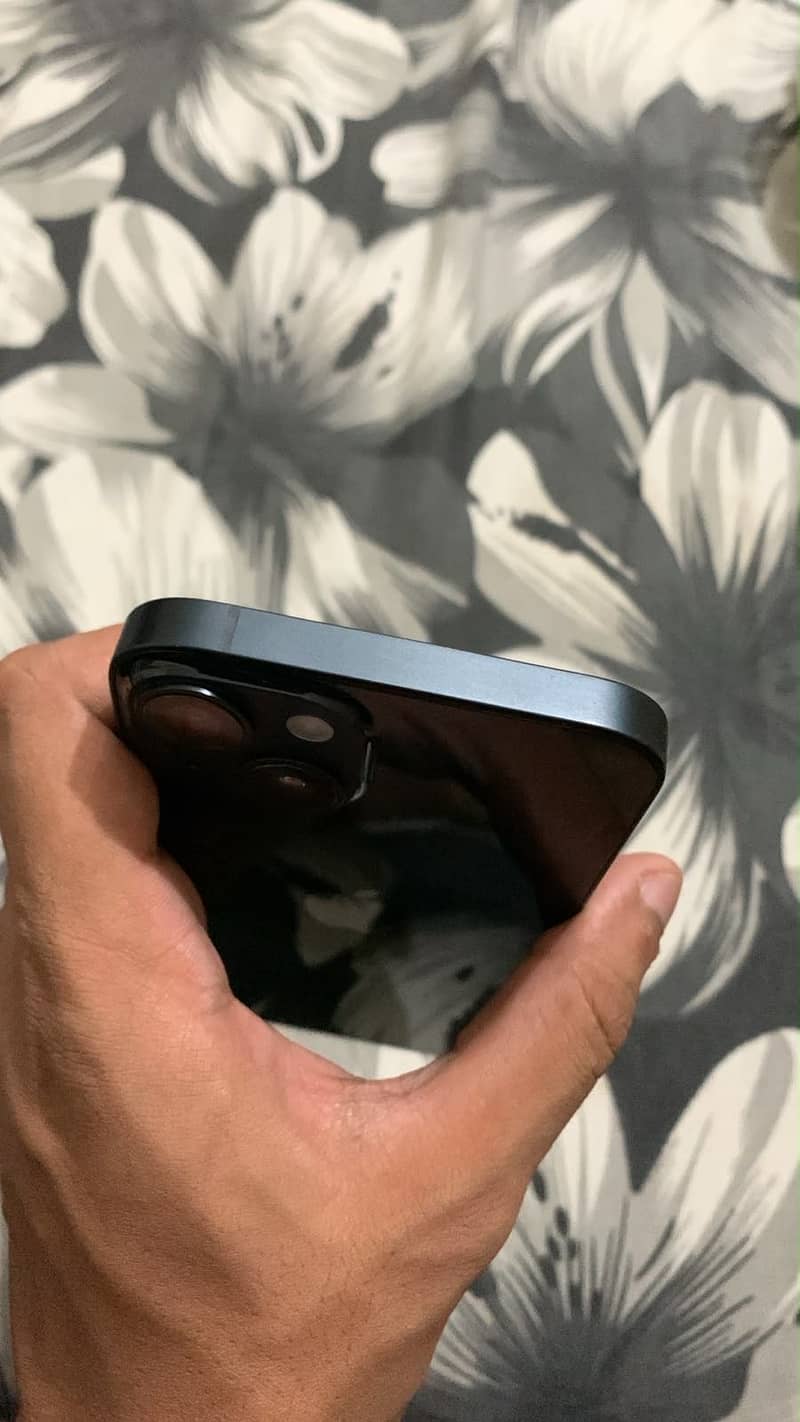 Apple iPhone 14 6