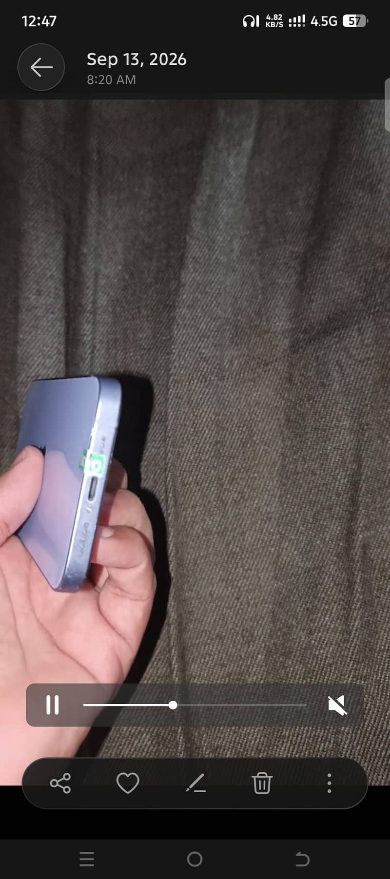 Apple iPhone 12 1