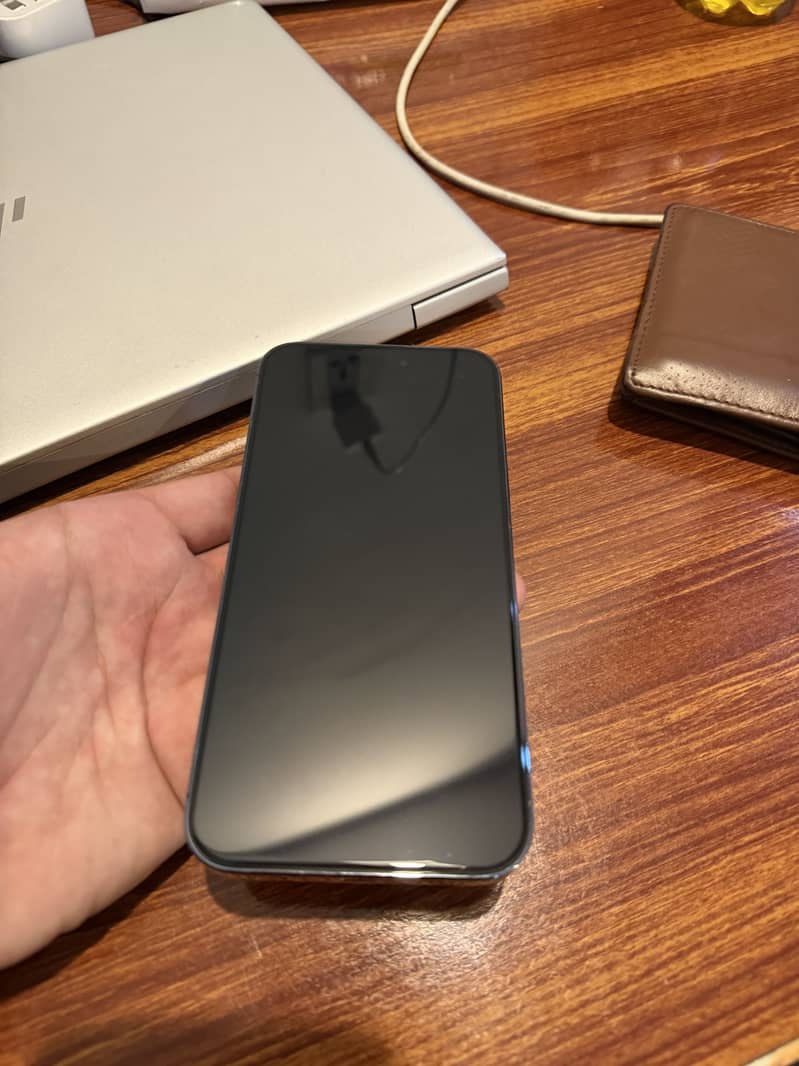 Apple iPhone 14 Pro Max 2