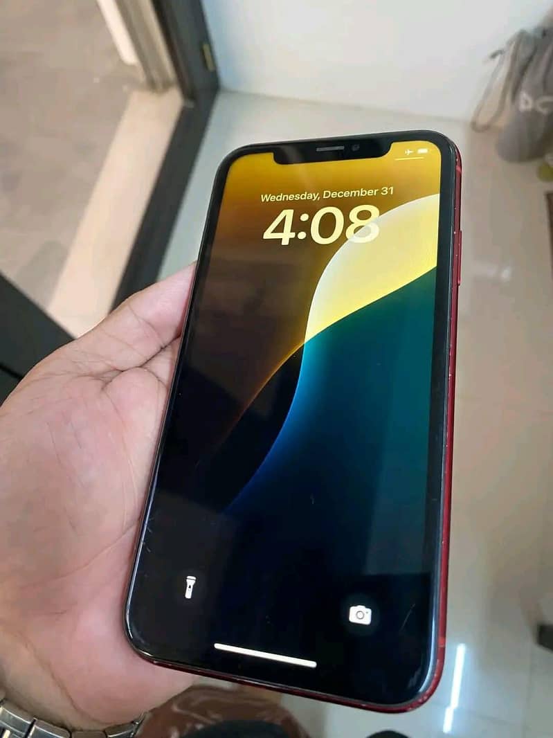 Apple iPhone XR 4