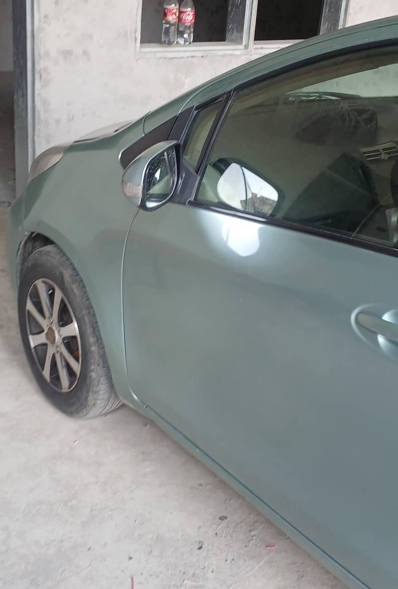 Toyota Vitz 2007 3