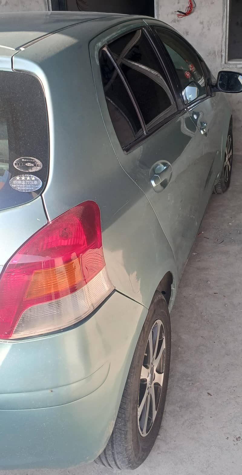 Toyota Vitz 2007 4