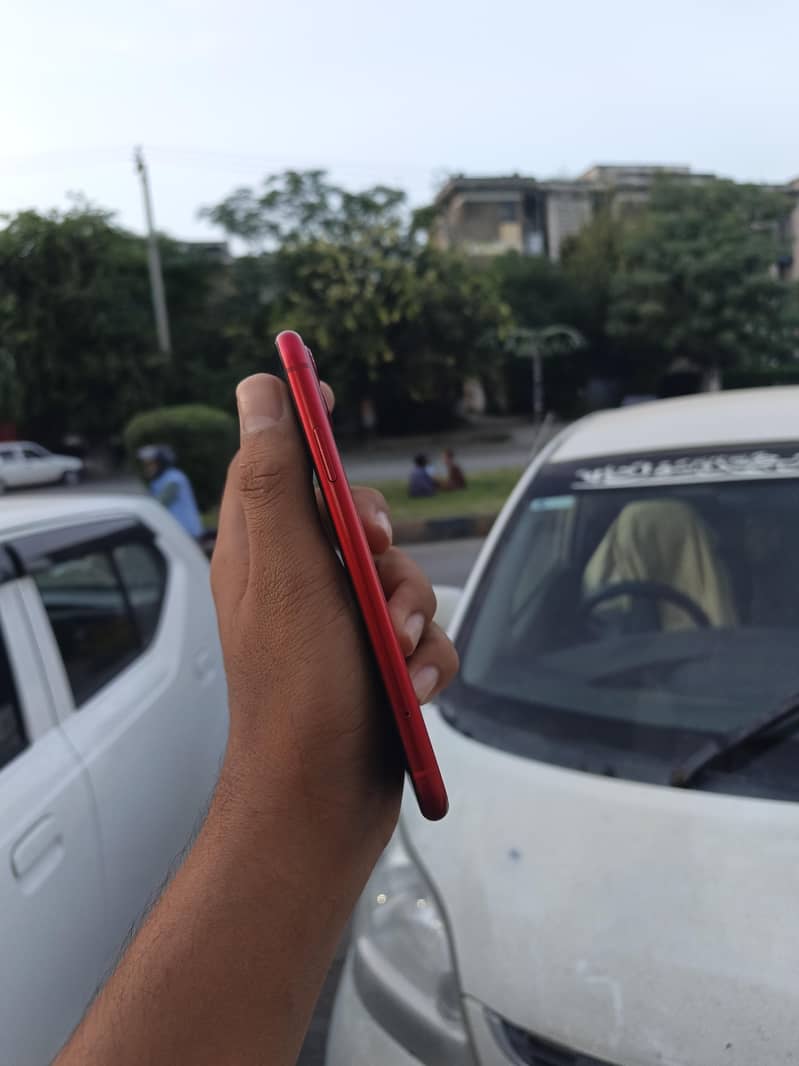 Apple iPhone 11 5