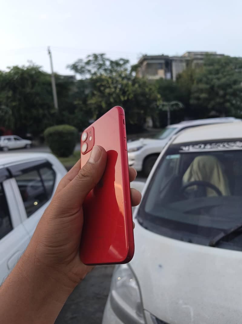 Apple iPhone 11 7