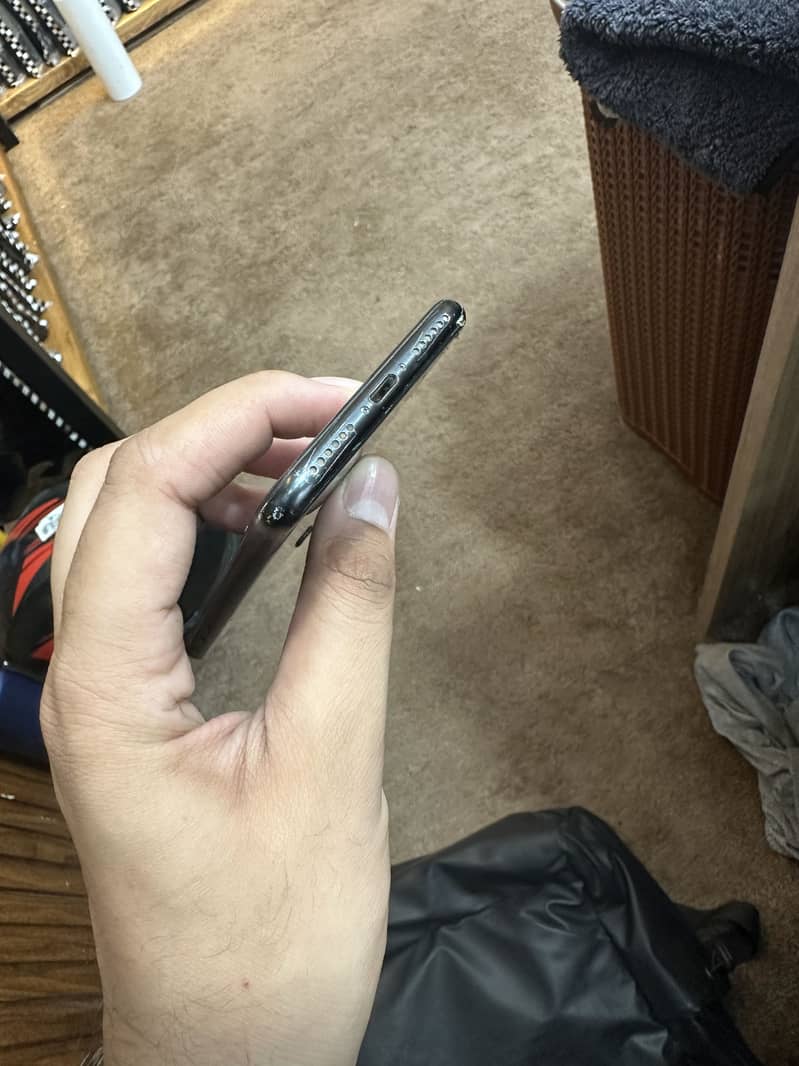 Apple iPhone SE2020 2
