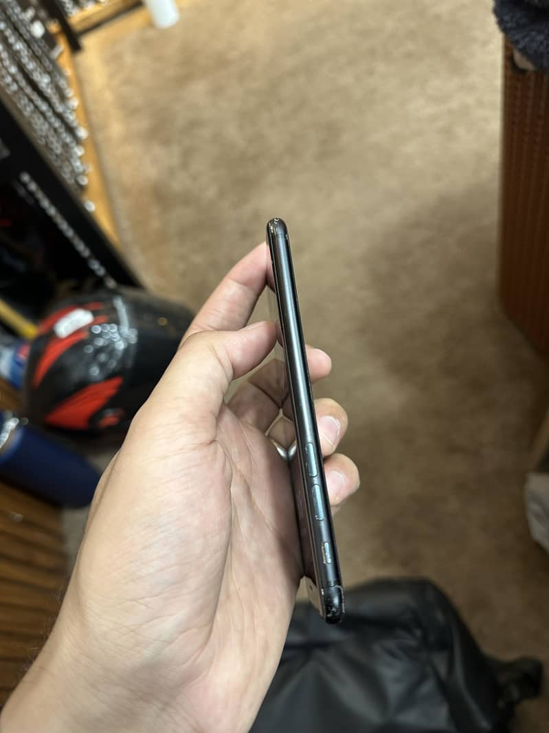 Apple iPhone SE2020 3