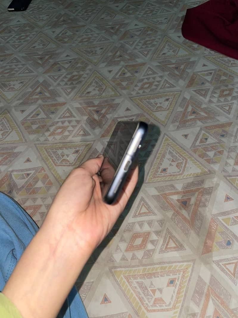 Google Pixel 8 3