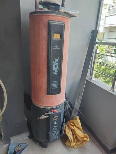 Gas gyser 0