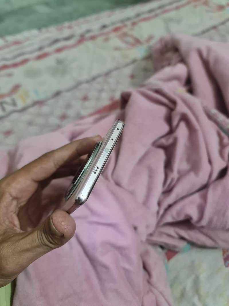 Infinix Zero 40 3