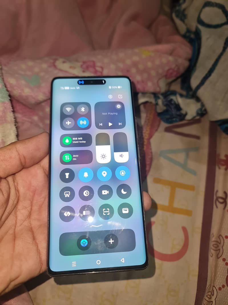 Infinix Zero 40 4