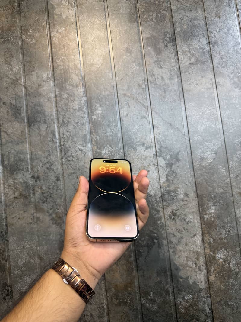Apple iPhone 14 Pro Max 7