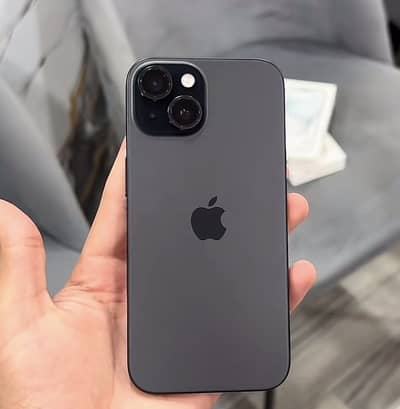 Apple iPhone 15