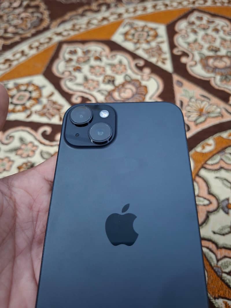Apple iPhone 15 plus 0