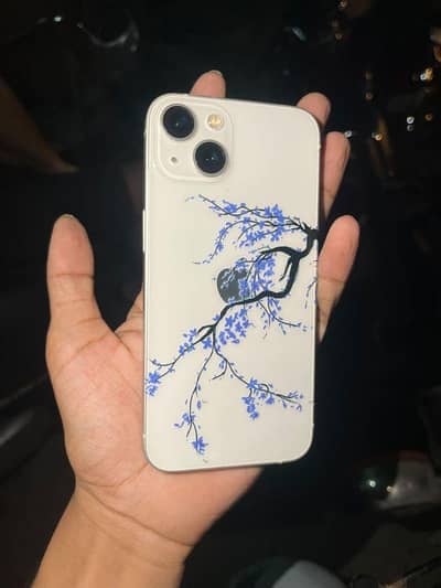 Apple iPhone 13