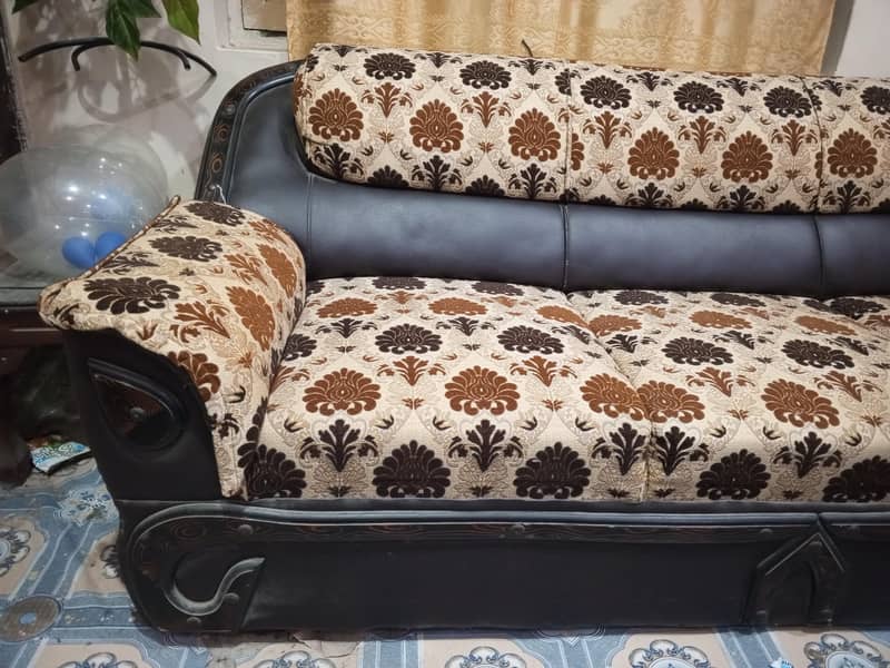Sofa set 0