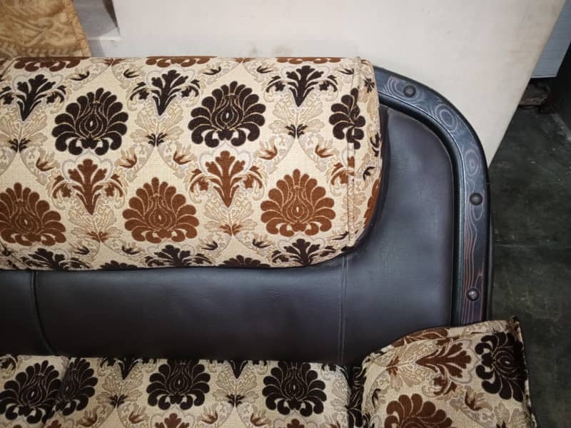 Sofa set 4