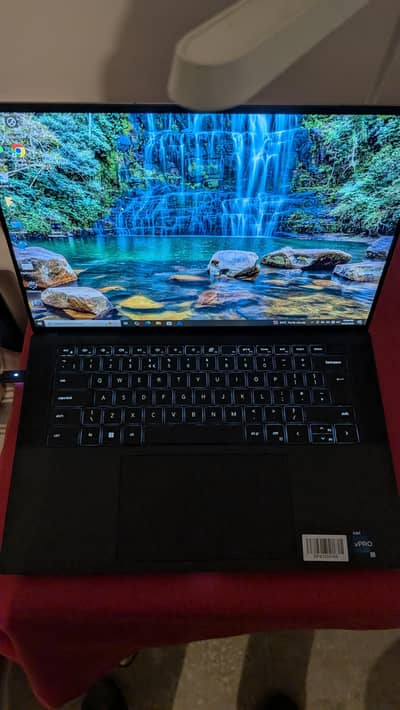 Dell percision 5570, 16/512 new condition