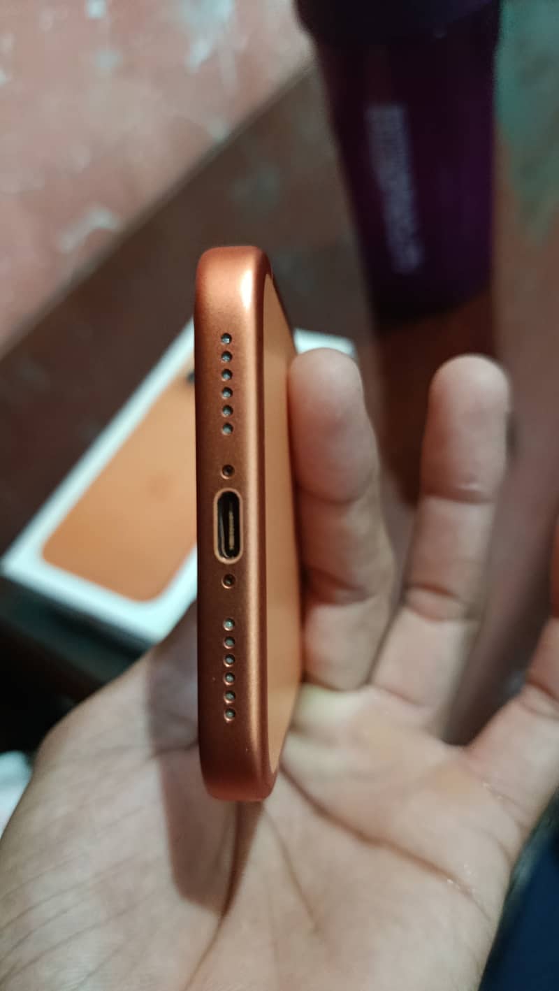 Apple iPhone 17 Pro Max 3