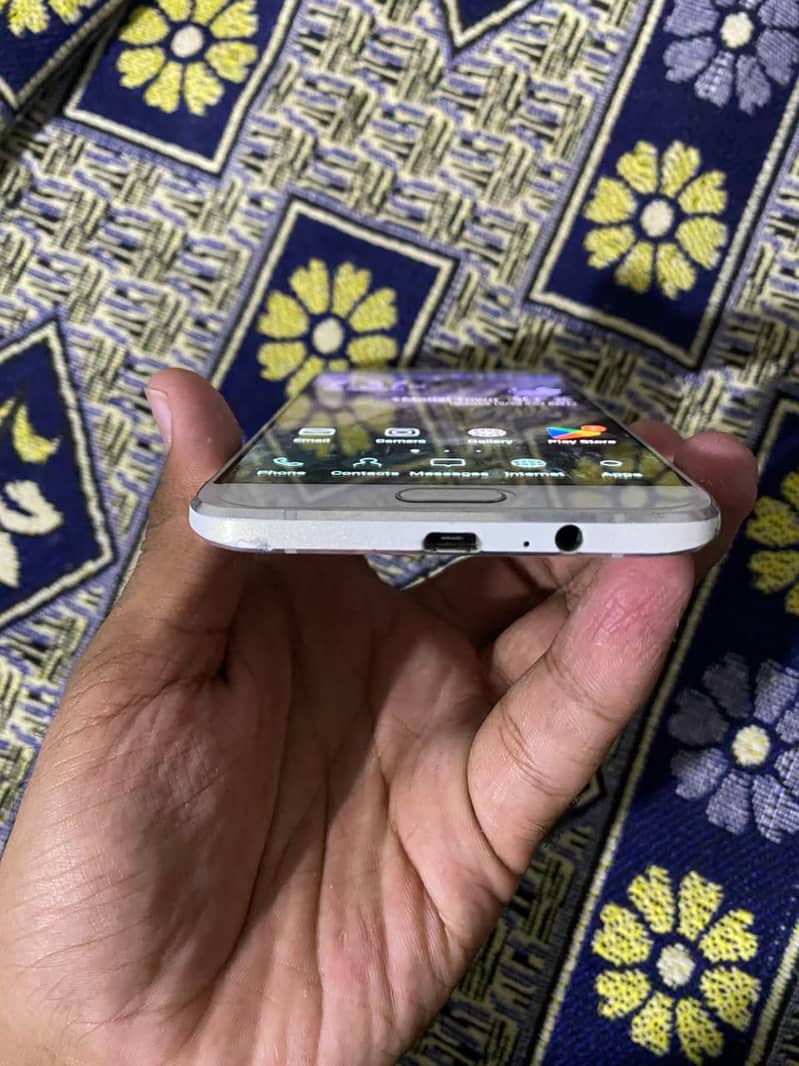 Samsung Mobile A8 5