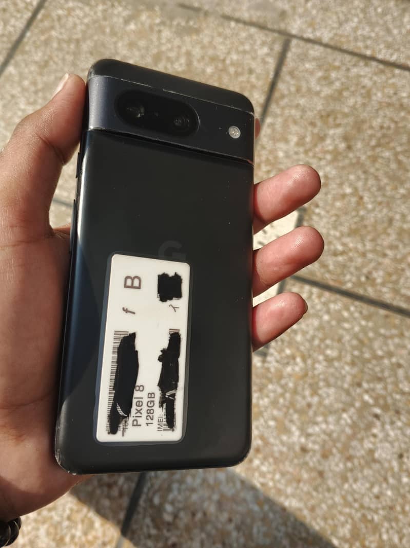 Google Pixel 8 1
