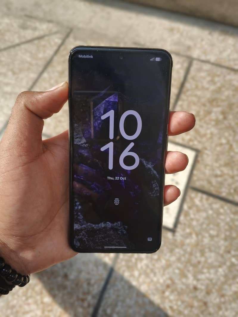 Google Pixel 8 7