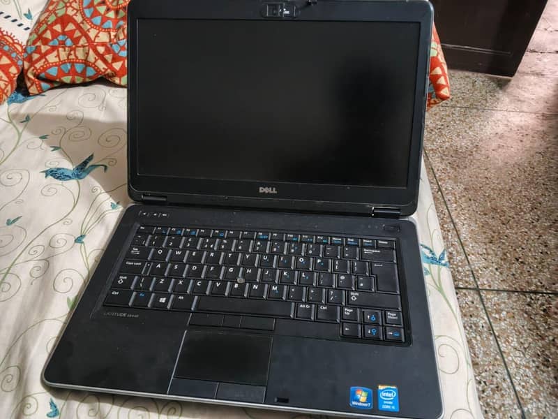 Dell  latitude E6440 1