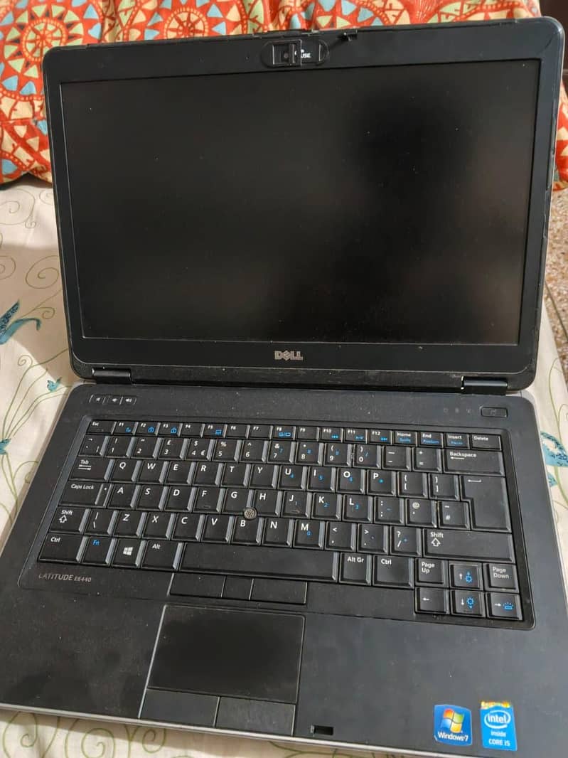 Dell  latitude E6440 2