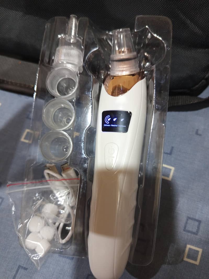 multifunctional blackhead removal machine 2