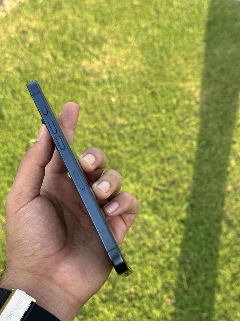 Apple iPhone 15 pro max 6