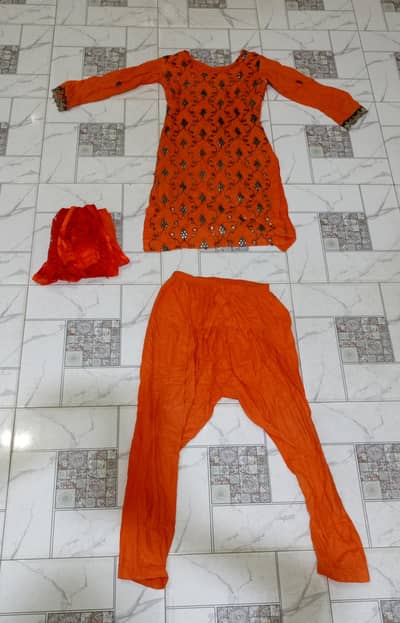 Used Women Clothe Condition Good