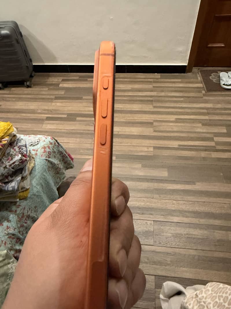 Apple iPhone 17 Pro Max 2
