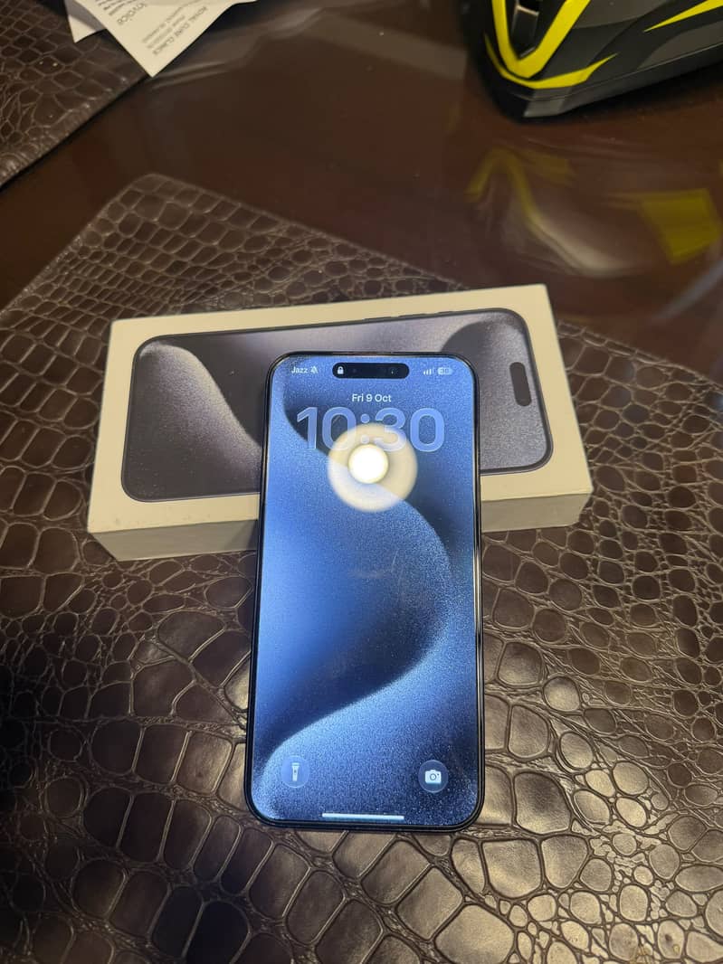 Apple iPhone 15 Pro Max 1