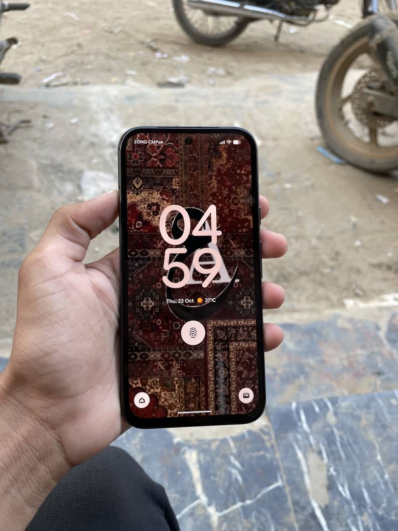 Google Pixel 8a 1