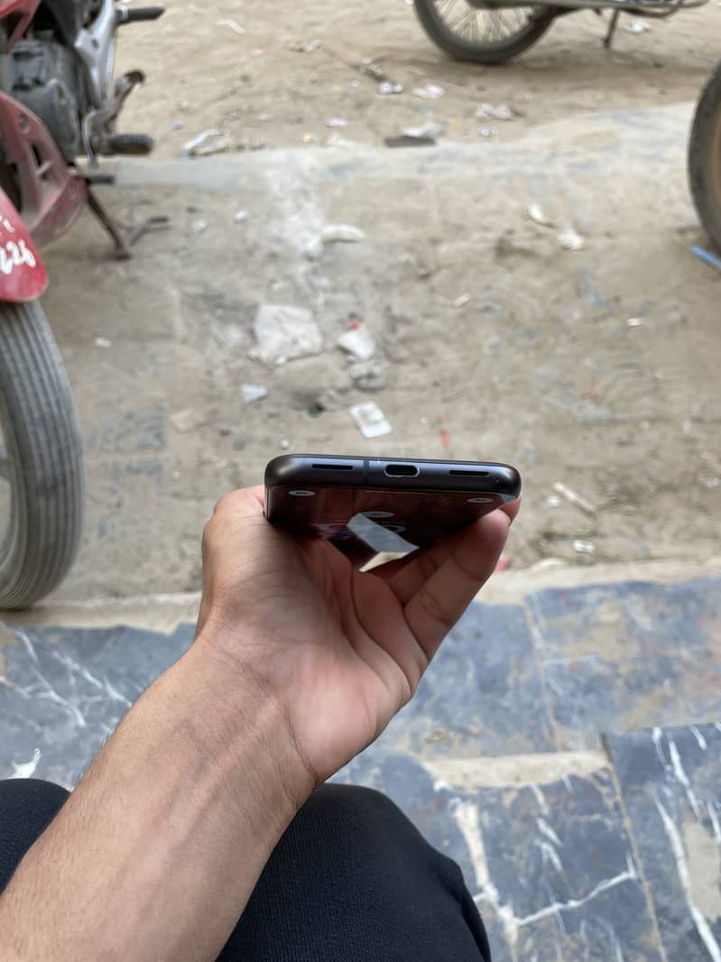 Google Pixel 8a 5