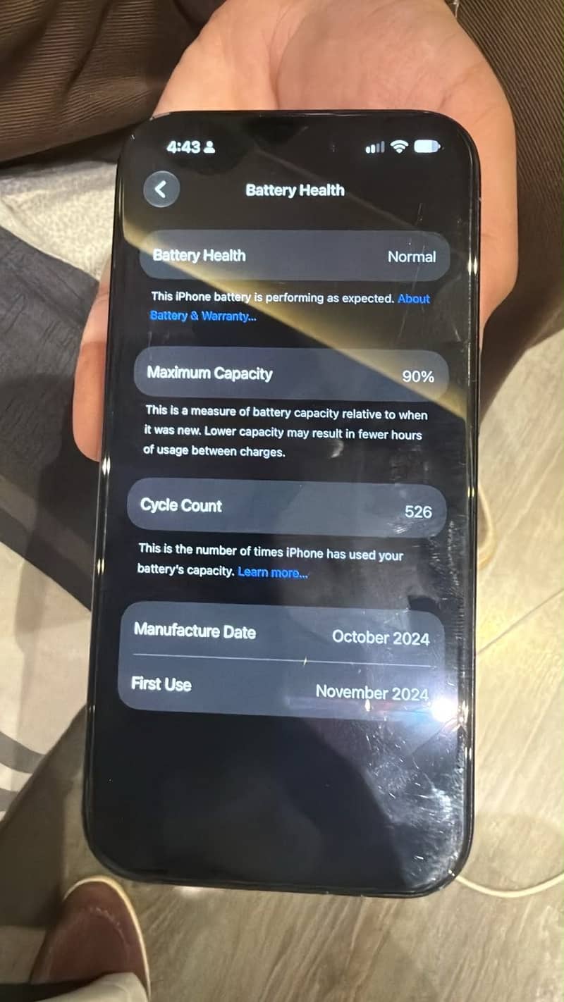 Apple iPhone 16 5