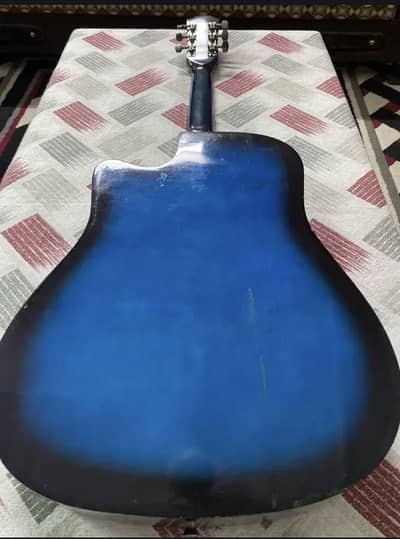 Diamond guitar