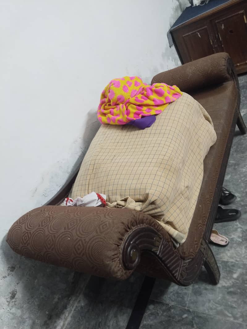 Diwn sofa 0