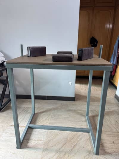 Arm Wrestling Table