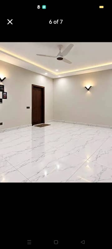 1000 yards Bungalow For Rent 3+5 Bedrooms