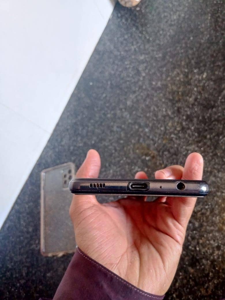 Samsung Mobile A72 5