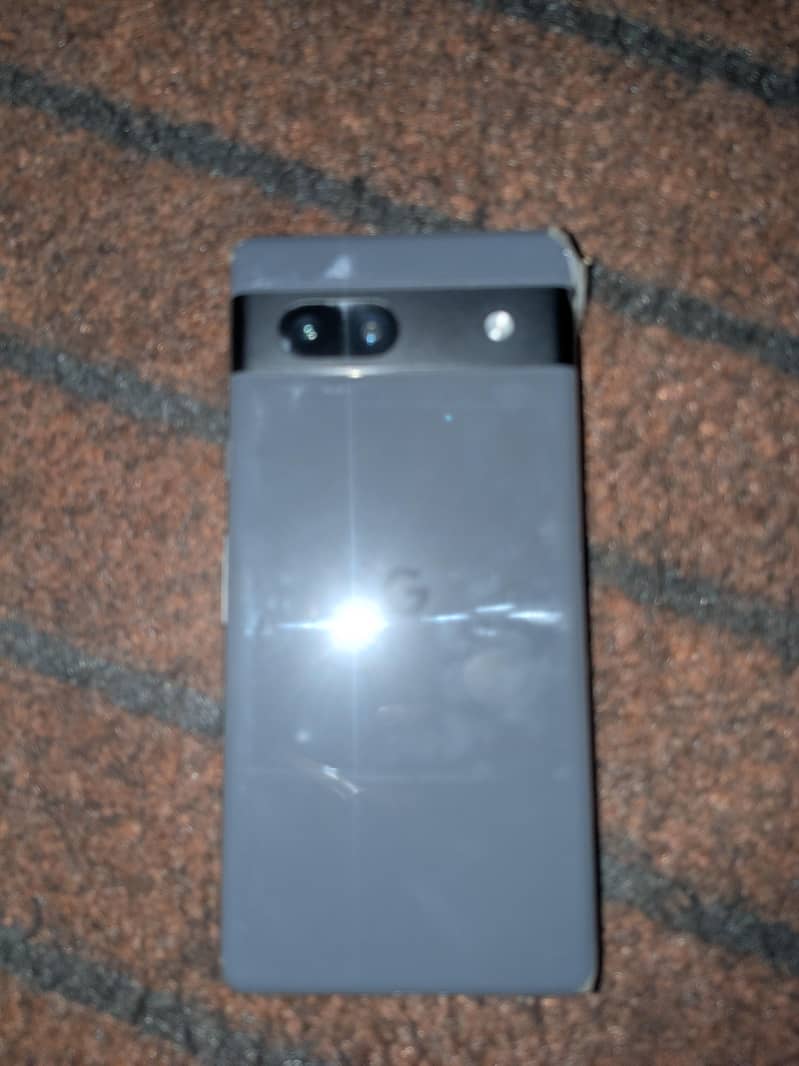 Google Pixel 7a 5